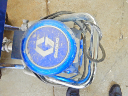 Zdjęcie przedmiotu: GRACO INC T-MAX 506 leveling aggregate