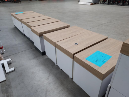 Zdjęcie przedmiotu: Zestaw mebli biurowych