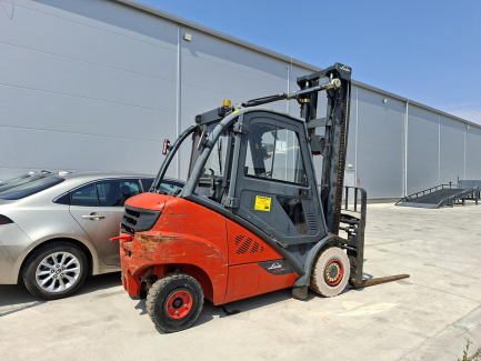 Zdjęcie przedmiotu: W&oacute;zek widłowy LINDE H30CNG-02