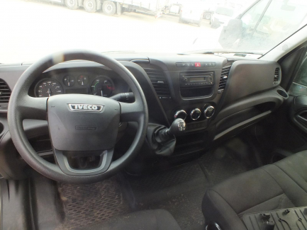Zdjęcie przedmiotu: Iveco Daily 35C15 V L (19,6m3) Euro 5