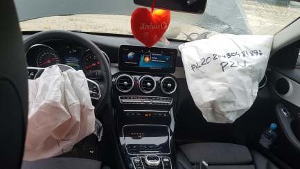 Zdjęcie przedmiotu: Mercedes-benz C 180 9G-TRONIC