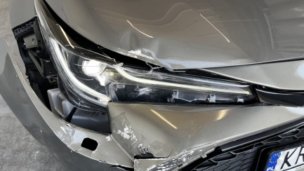 Zdjęcie przedmiotu: Toyota Corolla 1.8 Hybrid Comfort e-CVT Oświadczenie o utracie DR