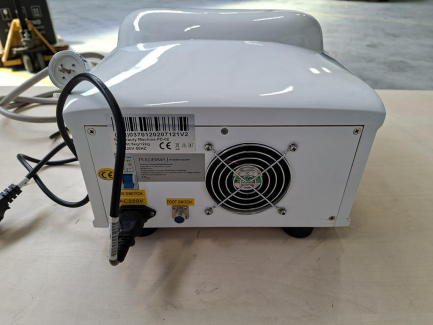 Zdjęcie przedmiotu: POLDERMA cosmetic device VACUUM RF FRACTIONAL RADIO WAVES