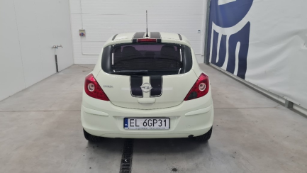 Zdjęcie przedmiotu: Opel Corsa Długotrwały post&oacute;j