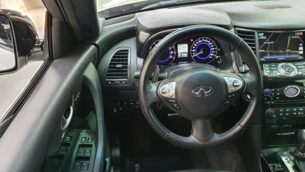 Zdjęcie przedmiotu: Infiniti Qx70 SUV