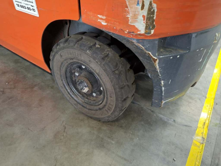 Zdjęcie przedmiotu: Toyota 02-8FGF18 forklift