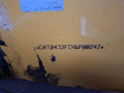 Zdjęcie przedmiotu: Екскаватор-навантажувач CAT 432F2