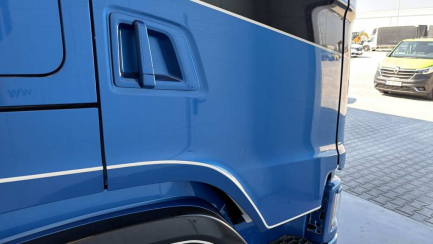 Zdjęcie przedmiotu: SCANIA S580 E6 26.0t LA 6x2 NA