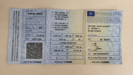 Zdjęcie przedmiotu: BMW 318i Sport Line aut