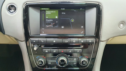 Zdjęcie przedmiotu: JAGUAR, XJ 15-, 3.0 D V6 Premium Luxury