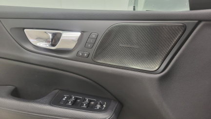 Zdjęcie przedmiotu: Volvo V60 B4 B Inscription aut