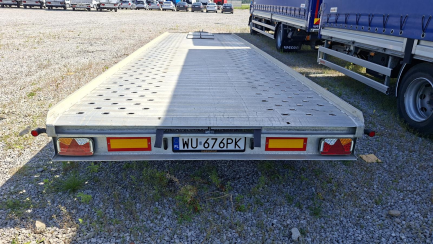 Zdjęcie przedmiotu: Laweta do przewozu samochod&oacute;w GROMEX L3
