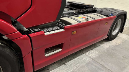 Zdjęcie przedmiotu: SCANIA S460 Super E6 18.0t