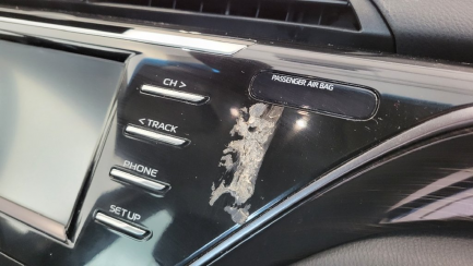 Zdjęcie przedmiotu: Toyota Camry 2.5 Hybrid Comfort CVT