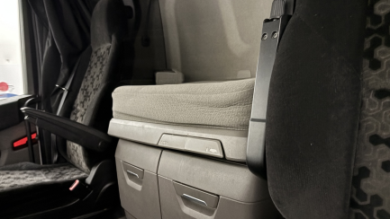 Zdjęcie przedmiotu: SCANIA R450 E6 20.1t LA 4x2 EB