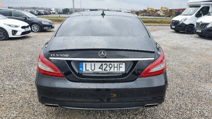 Zdjęcie przedmiotu: Mercedes-benz CLS550 sedan