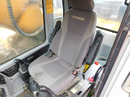 Zdjęcie przedmiotu: Hyundai Heavy Industries CO tracked excavator. LTD. R500LC - 7A