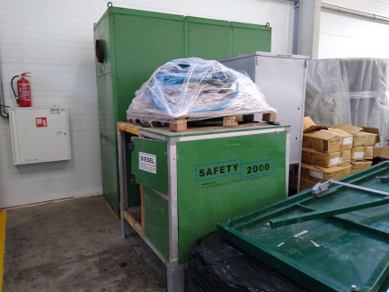 Zdjęcie przedmiotu: Football pneumatic hall, intended for temporary coverage of facilities, e.g. sports facilities. Jollers Plastbud Sp. z o.o. (60x40x11m)