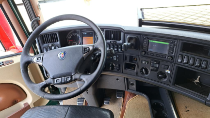 Zdjęcie przedmiotu: SCANIA R 580 E6 26.5t LA 6x4 ESZ Highline