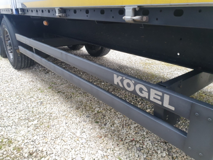 Zdjęcie przedmiotu: KOGEL S24-1 curtain semitrailer