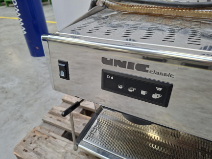 Zdjęcie przedmiotu: UNIC CLASSIC 2-group coffee machine