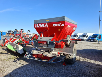 Zdjęcie przedmiotu: UNIA RCW 45 fertilizer spreader