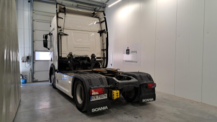 Zdjęcie przedmiotu: SCANIA R460 E6 18.0t Highline