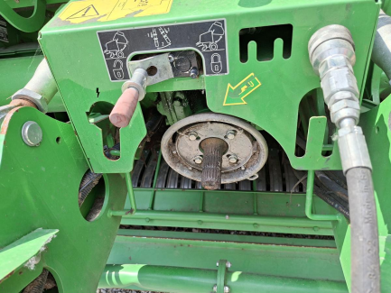 Zdjęcie przedmiotu: Прес-підбирач JOHN DEERE V451HR