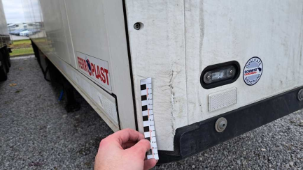 Zdjęcie przedmiotu: SCHMITZ SKO 24 Refrigerator