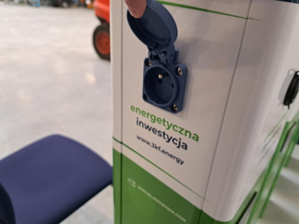 Zdjęcie przedmiotu: PRE Edward Biel EVB Inbox H charging station