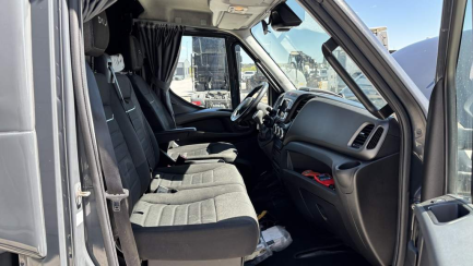 Zdjęcie przedmiotu: Iveco DAILY Hi-Matic + Przyczepa TA-NO T5A 3.5t