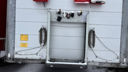 Zdjęcie przedmiotu: SCHMITZ SCS 24 35.0t Skrzyniowa