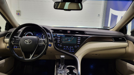 Zdjęcie przedmiotu: Toyota Camry 2.5 Hybrid Executive CVT Oświadczenie o utracie DR