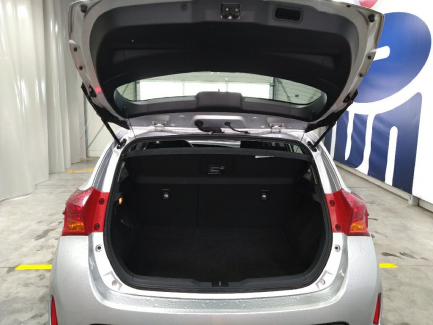 Zdjęcie przedmiotu: Toyota Auris  1.33 VVT-i Life