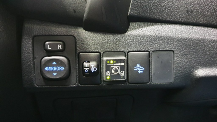 Zdjęcie przedmiotu: Toyota Corolla 1.6 Classic Plus