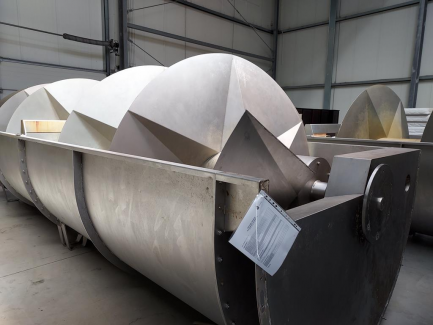 Zdjęcie przedmiotu: UNIMASZ SCH-2100/10 screw cooler - 2 pcs.