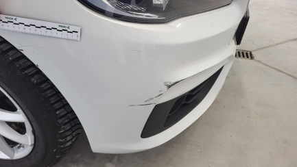 Zdjęcie przedmiotu: BMW 218d Advantage aut