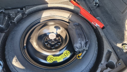 Zdjęcie przedmiotu: Jaguar E-PACE 2.0 i4P AWD R-Dynamic S