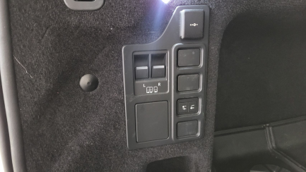 Zdjęcie przedmiotu: LAND ROVER Discovery V 3.0 D250 mHEV S