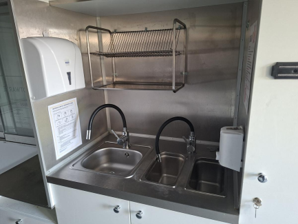 Zdjęcie przedmiotu: ZP TRAILERS 352 FOOD TRAILER