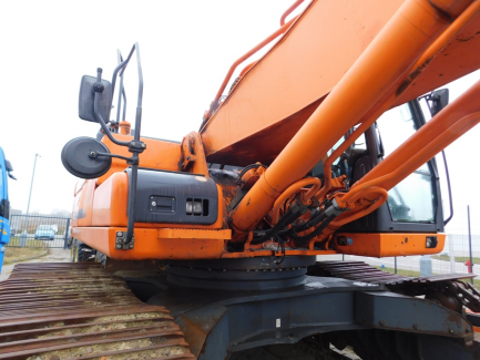 Zdjęcie przedmiotu: DOOSAN DX530LC-3 tracked excavator