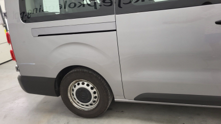 Zdjęcie przedmiotu: Citroen JUMPY Kombi 1.5 BlueHDi M 2,8t