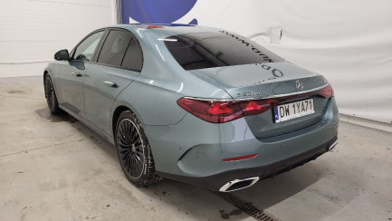 Zdjęcie przedmiotu: Mercedes-Benz E 220 d mHEV 4-Matic AMG 9G-Tronic