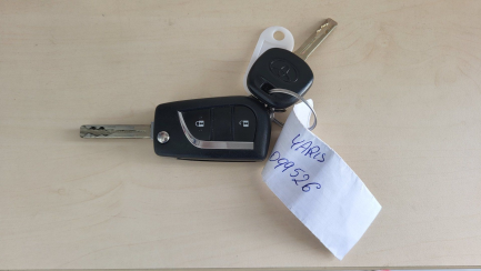 Zdjęcie przedmiotu: Toyota Yaris Hybrid 1.5 Comfort