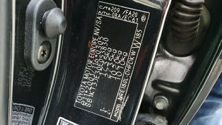 Zdjęcie przedmiotu: Toyota Auris Hatchback