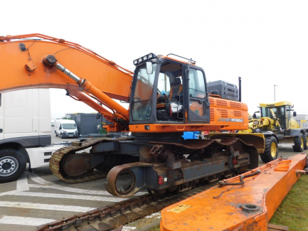 Zdjęcie przedmiotu: DOOSAN DX530LC-3 tracked excavator