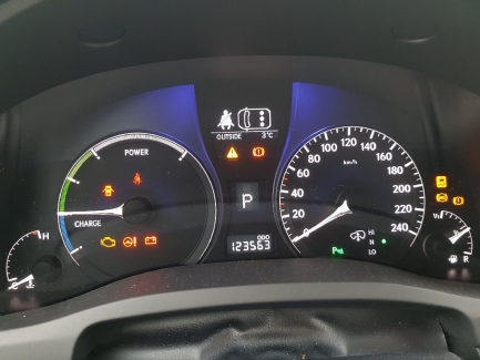 Zdjęcie przedmiotu: Lexus RX450H Prestige