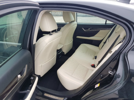 Zdjęcie przedmiotu: Lexus GS300 Prestige