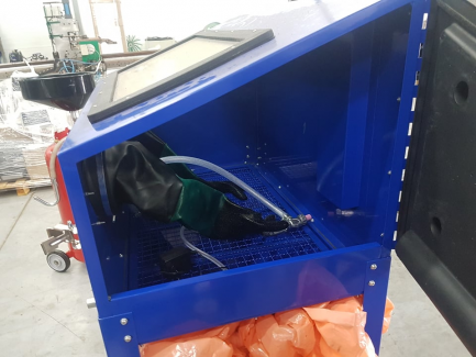 Zdjęcie przedmiotu: Sandblasting device serial number S220-2013TE001