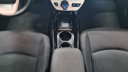 Zdjęcie przedmiotu: Toyota Prius 1.8 Hybrid Premium Pojazd zasilany LPG, Brak dokumentacji instalacji gazowej